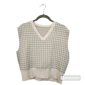 Korean checkered vest